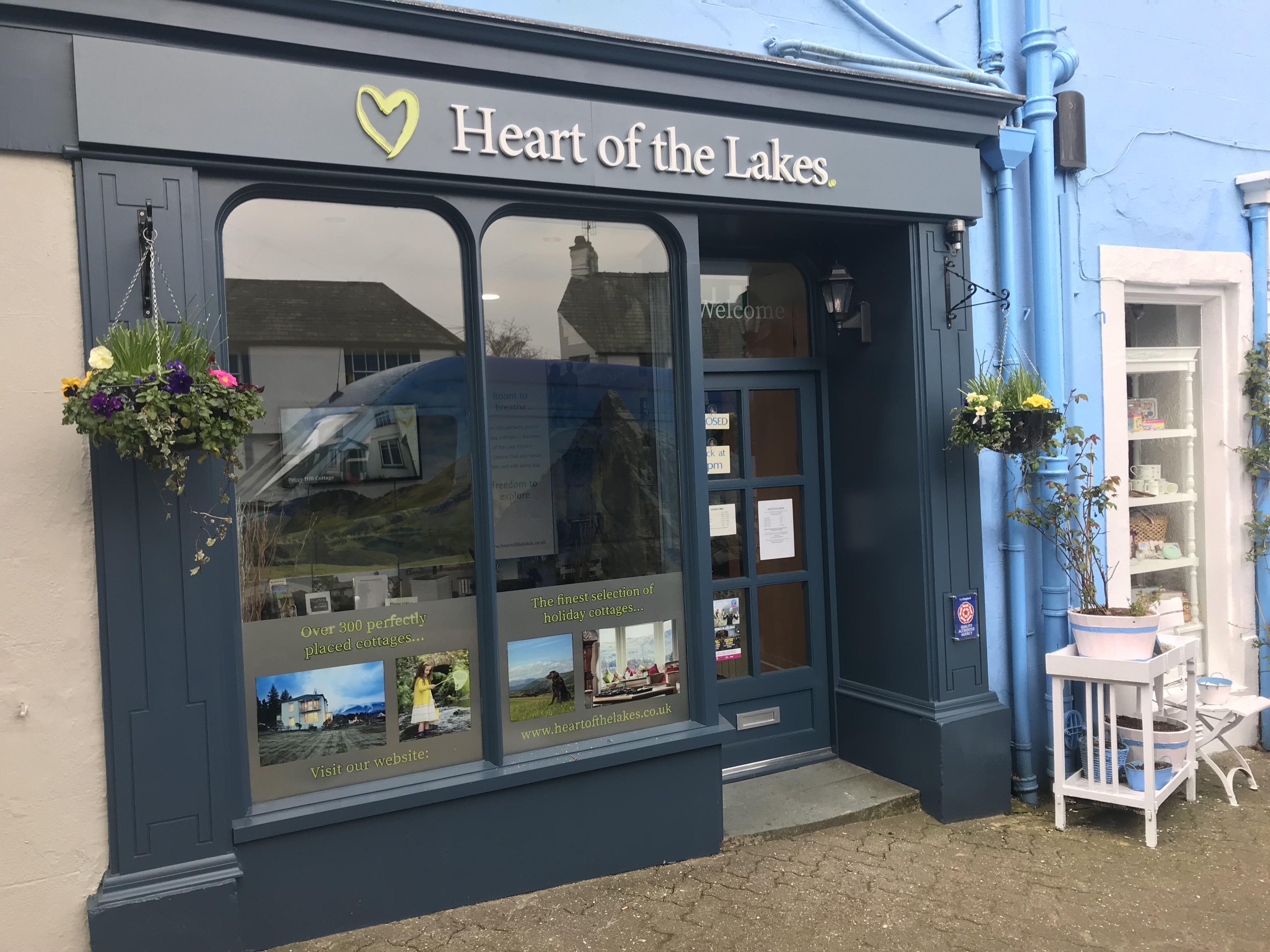 Fascia and window graphics